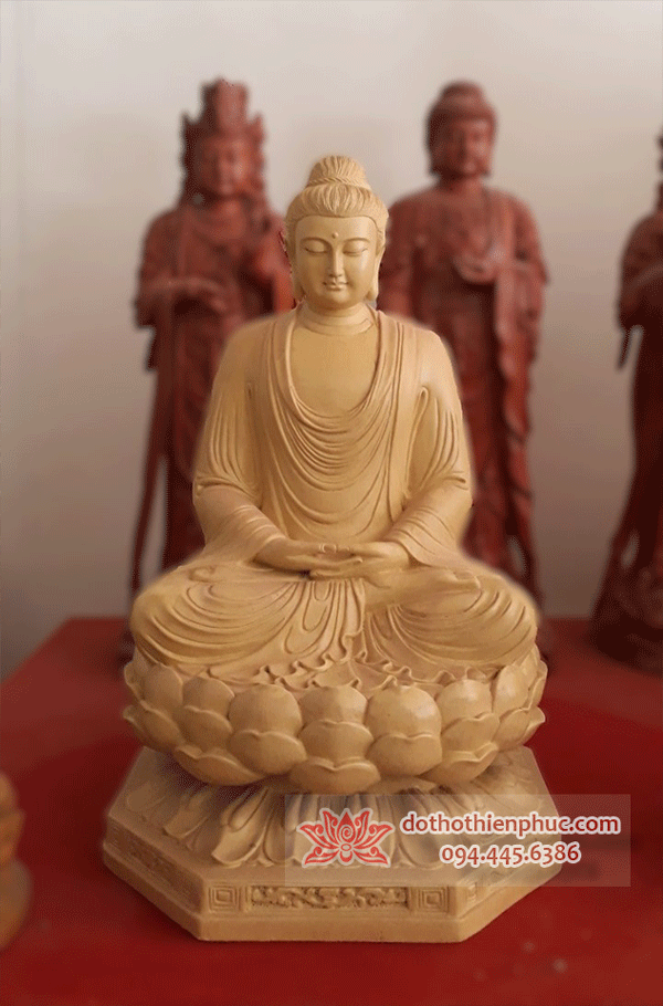 Khám Phá Bộ Tượng Tam Thế Phật: Ý Nghĩa và Tầm Quan Trọng Trong Đời Sống Tâm Linh